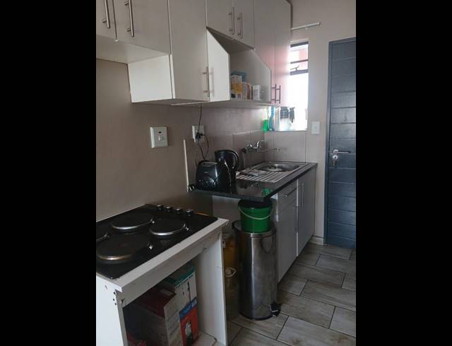 2 BEDROOM APARTMENT FOR SALE IN FLEURHOF